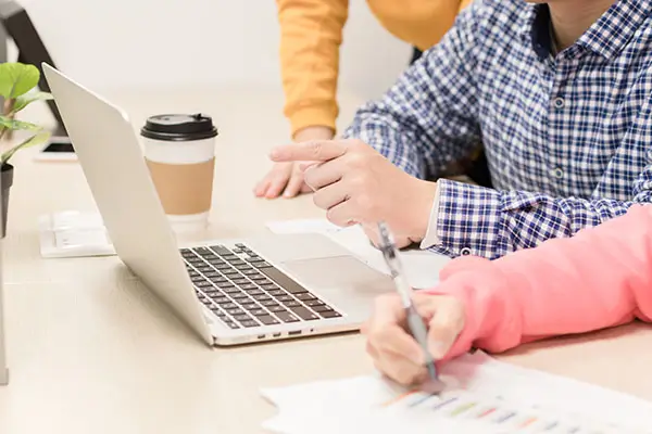 瑙鲁到郑州旅游的30日旅游攻略