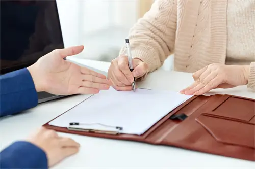 波黑人到郑州旅游攻略